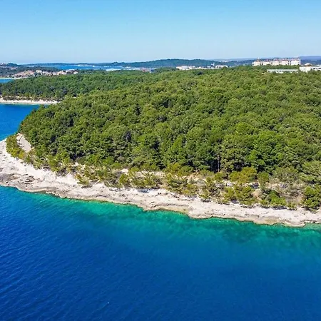 Vallis On The Lungomare, Near The Sea * Pula