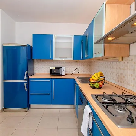 Apartment Vallis On The Lungomare, Near The Sea
